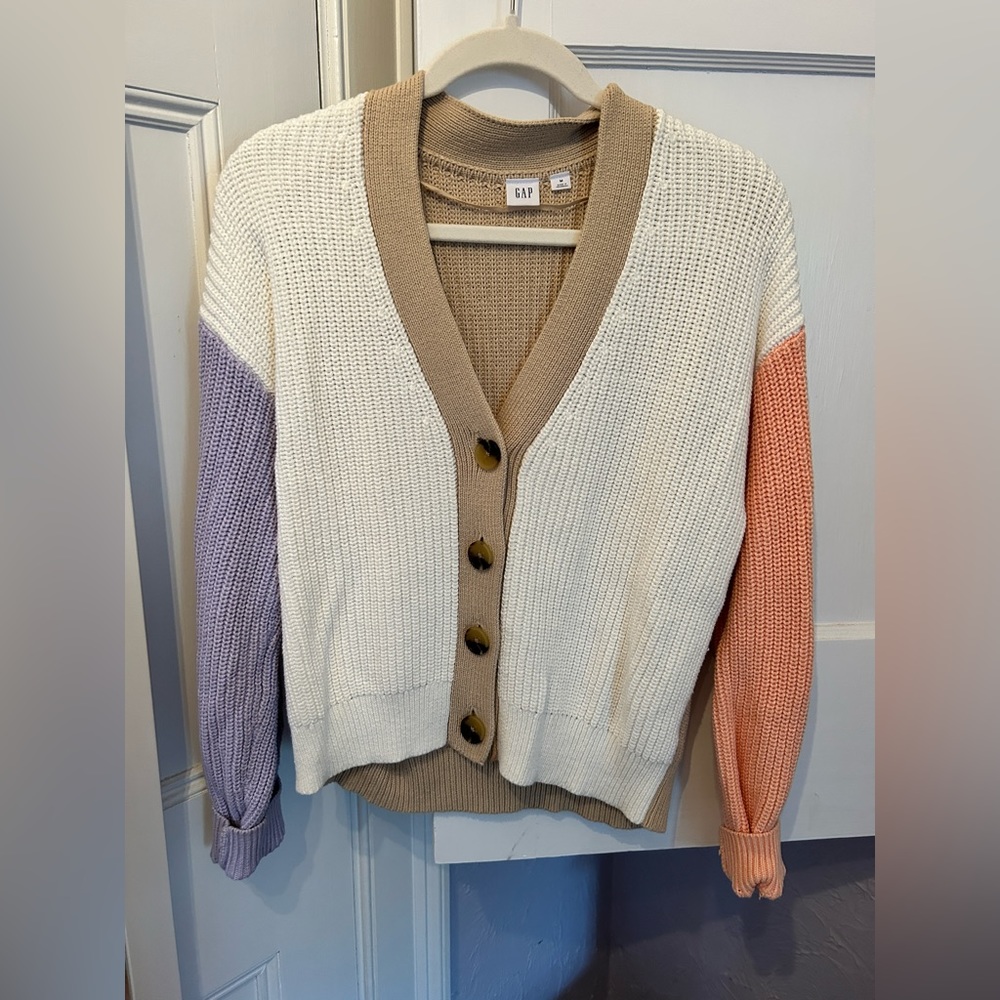 GAP Shaker-Stitch V-Neck Cardigan